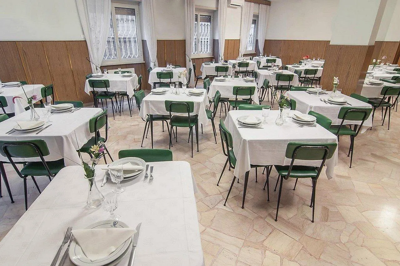 Villa Letizia - Casa Per Ferie Rome 3*,